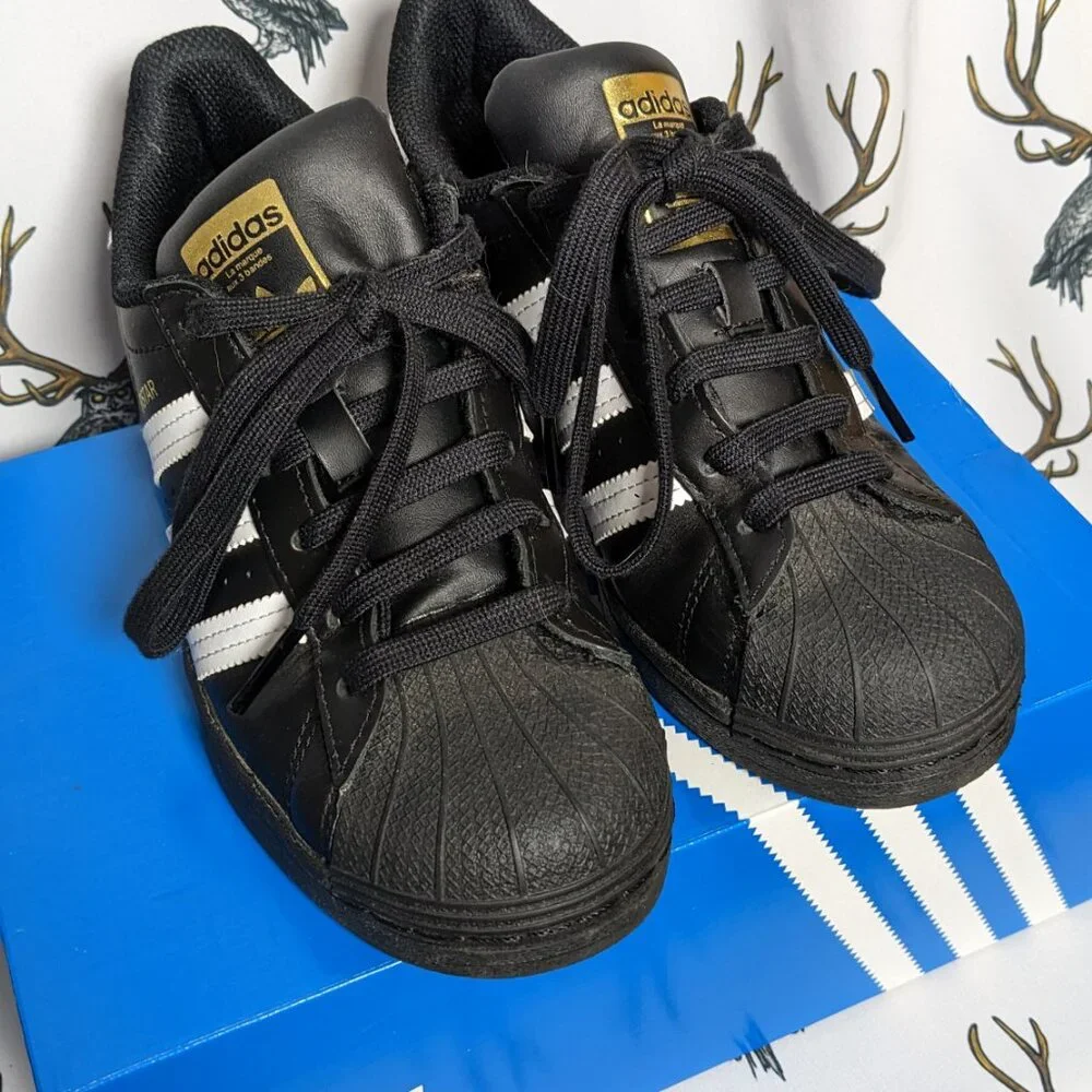 Adidas Superstar Athletic Shoes US8 Black/White Trim US Men 5 Women 6.5 - Picture 3 of 10